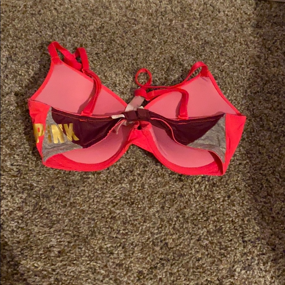 32C VS Wear Everywhere Push-up Bra